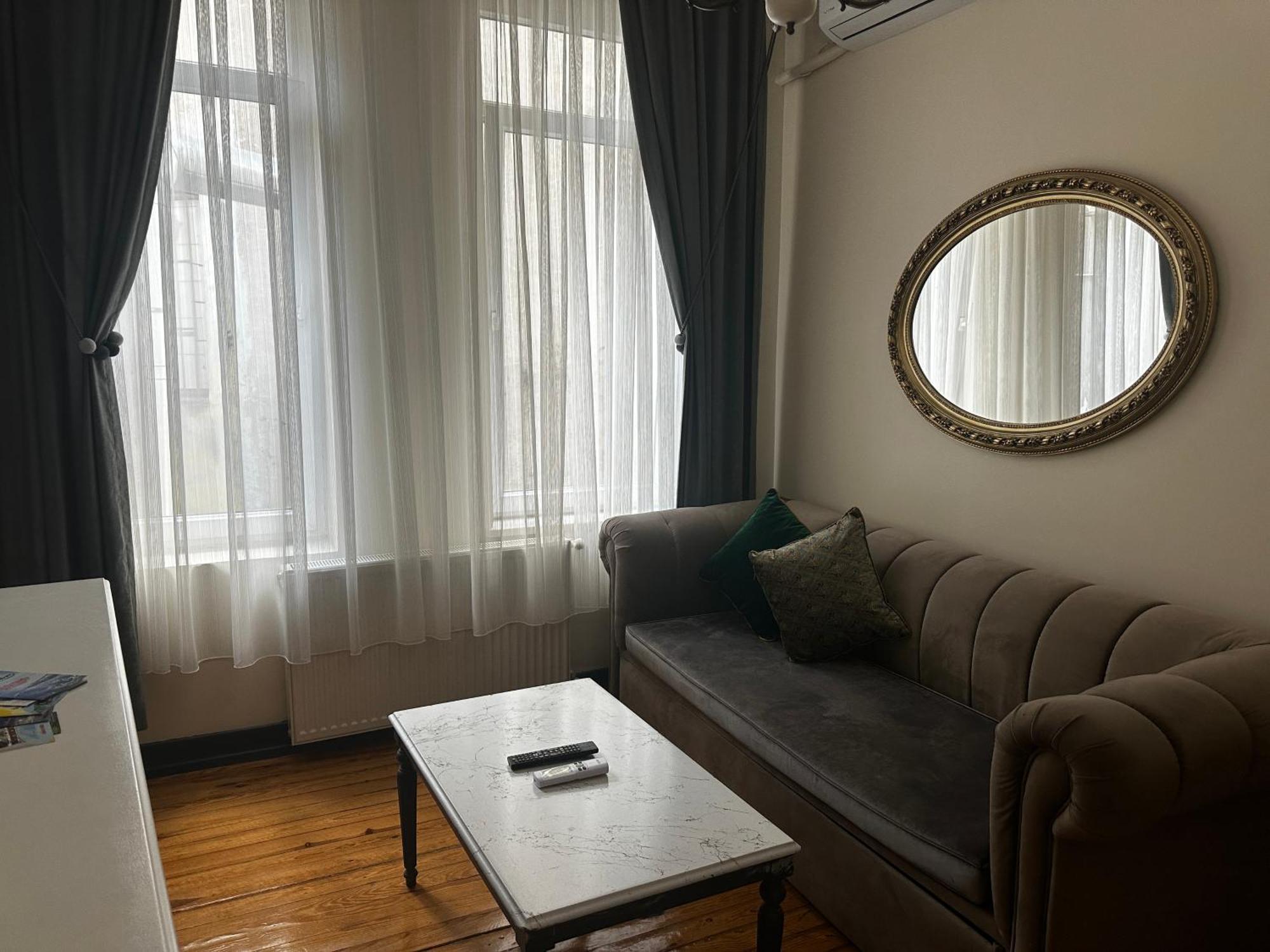 Taksim Green Star Hotel Istanbul Exterior photo